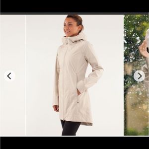 Lululemon right as rain jacket